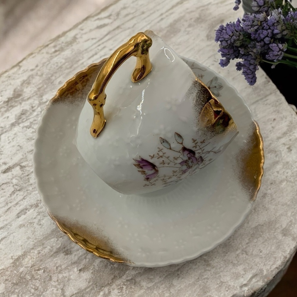 Vintage Teacup And Saucer Dresden Germany, Floral Embossed, Painted Design, Gold - Picture 9 of 10